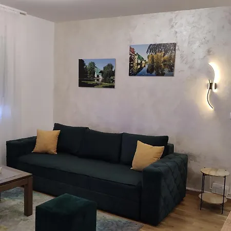 Marla アパート *